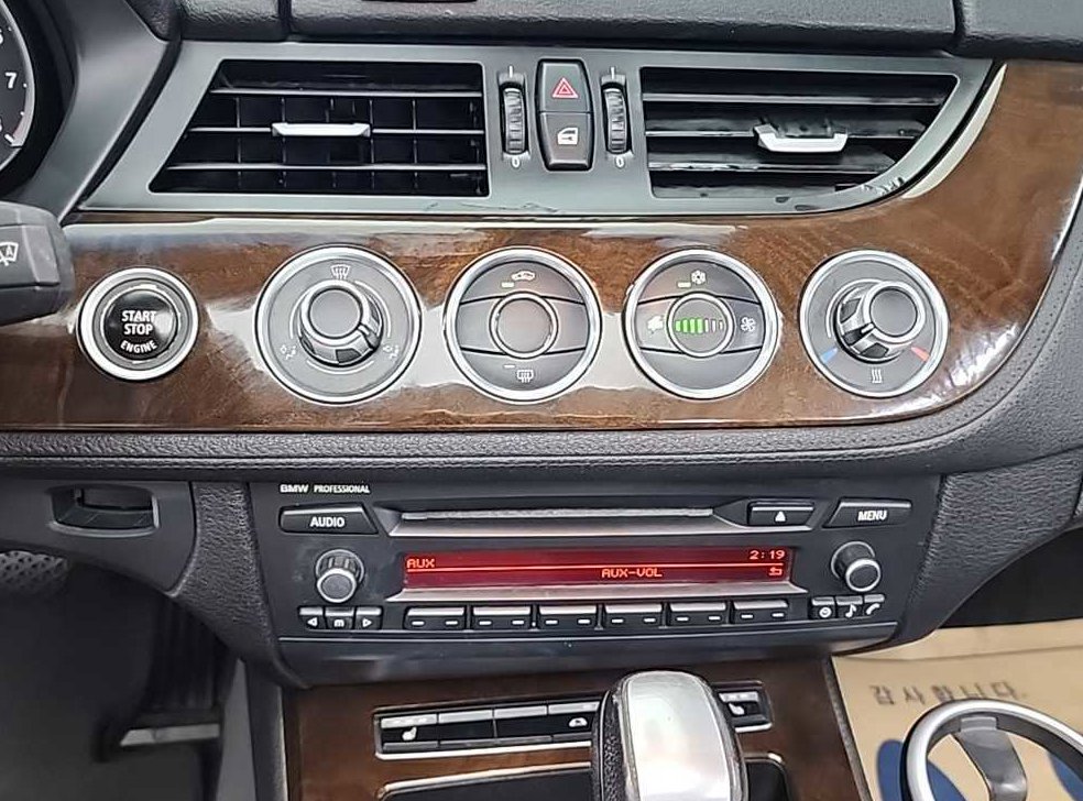 BMW Z4 sDrive 30i 사진 10