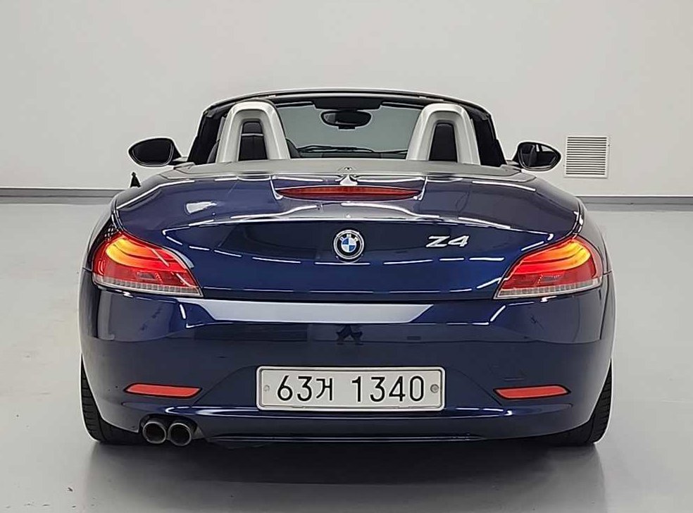 BMW Z4 sDrive 30i 사진 3