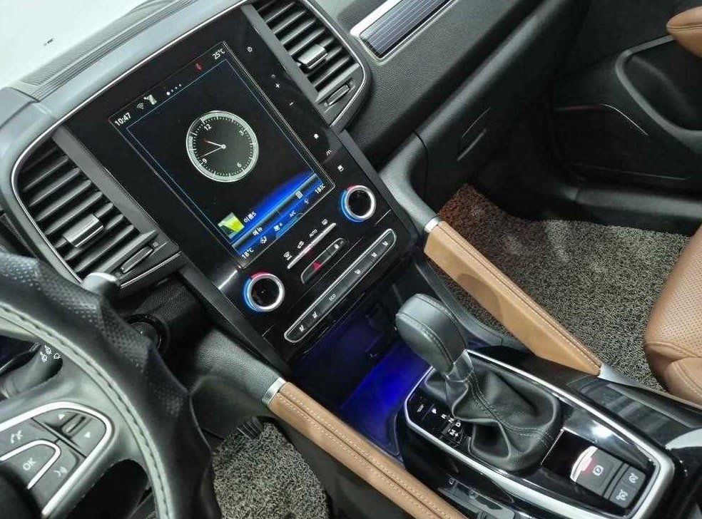 르노코리아(삼성) QM6 2.0 LPe RE 시그니처 2WD 사진 10