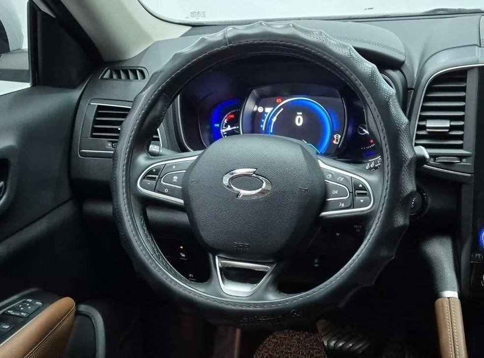 르노코리아(삼성) QM6 2.0 LPe RE 시그니처 2WD 사진 9
