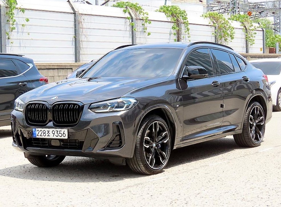 BMW X4 xDrive M40i 사진 2