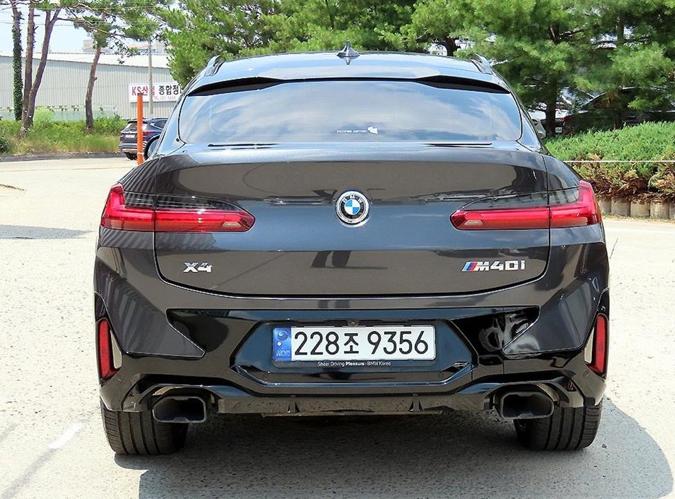 BMW X4 xDrive M40i 사진 4