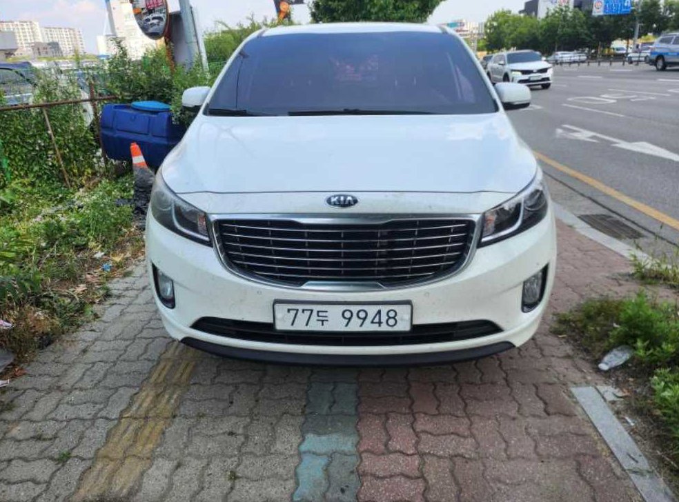 기아 카니발 디젤 11인승 럭셔리