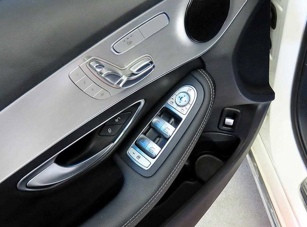 벤츠 C 클래스 C200 아방가르드 사진 13