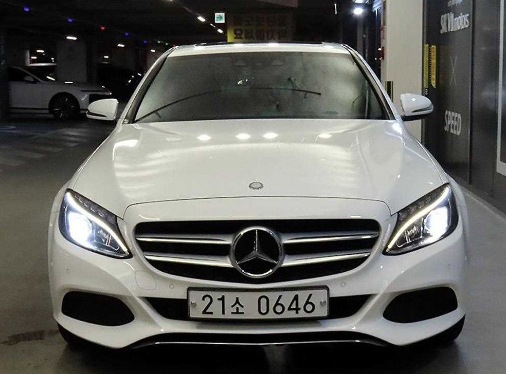 벤츠 C 클래스 C200 아방가르드 사진 2