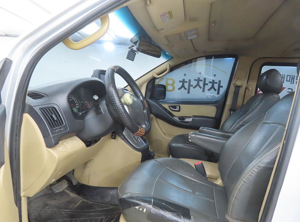 현대 스타렉스 11인승 왜건 사진 5