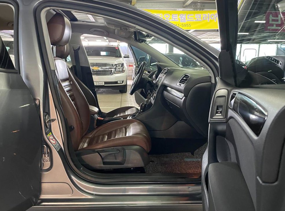 폭스바겐 골프 1.4 TSI 사진 11
