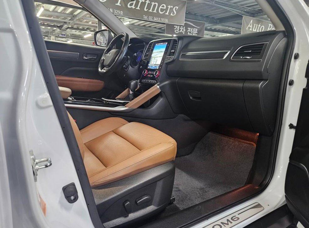 르노코리아(삼성) QM6 2.0 LPe RE 시그니처 2WD 사진 15