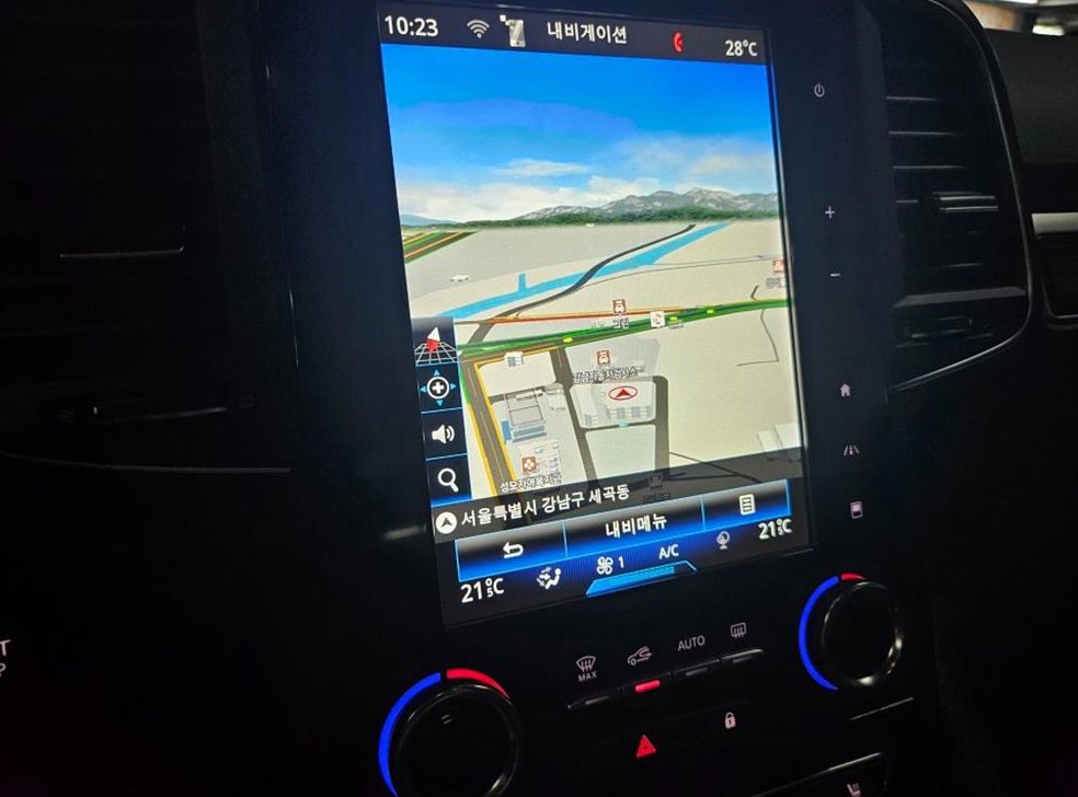 르노코리아(삼성) QM6 2.0 LPe RE 시그니처 2WD 사진 9