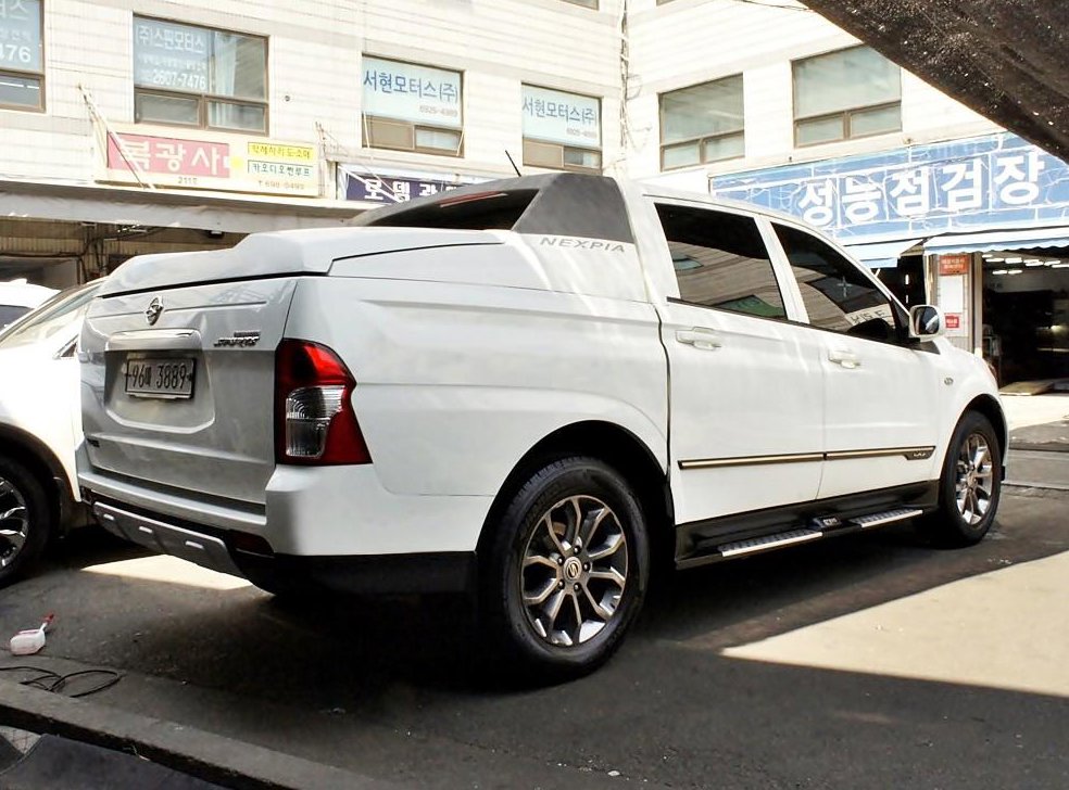 KG모빌리티(쌍용)  코란도 디젤 4WD CX7 사진 4