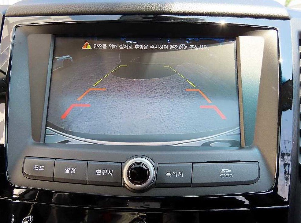 KG모빌리티(쌍용)  티볼리 4WD 디젤 1.6 IX 사진 16