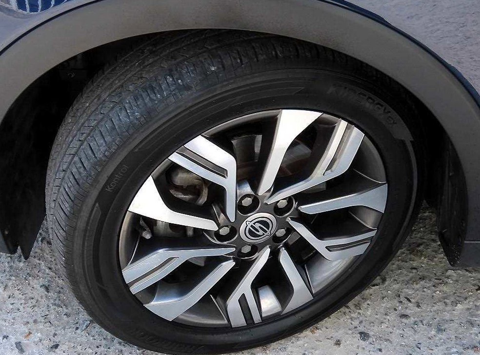 KG모빌리티(쌍용)  티볼리 4WD 디젤 1.6 IX 사진 20