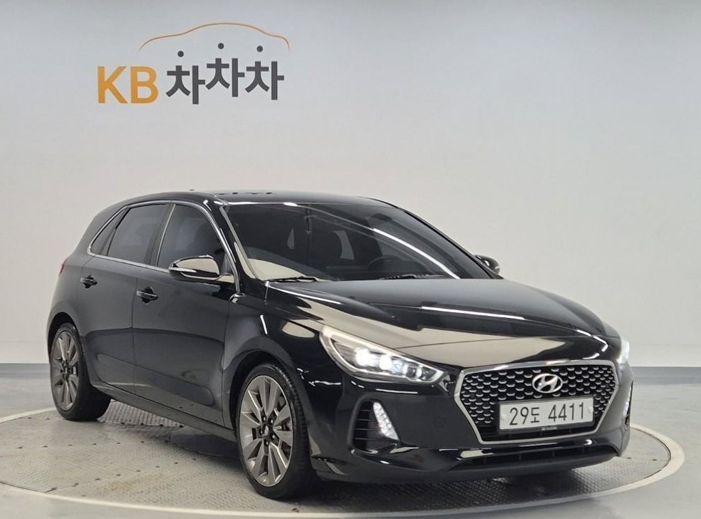 현대 i30 1.6 터보 사진 4