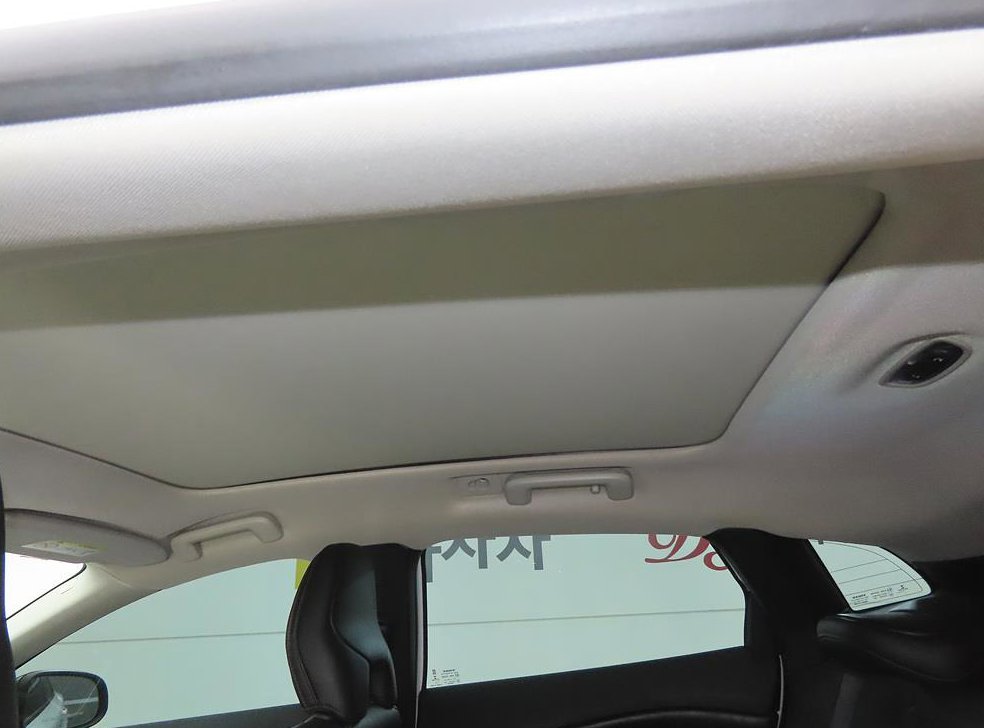 볼보 V40 D3 사진 15