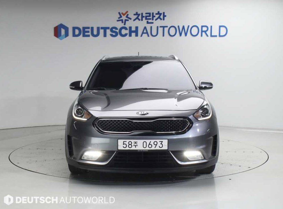 기아 니로 1.6 하이브리드 사진 3