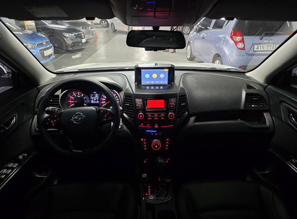 KG모빌리티(쌍용)  티볼리 2WD 가솔린 1.6 IX 사진 5