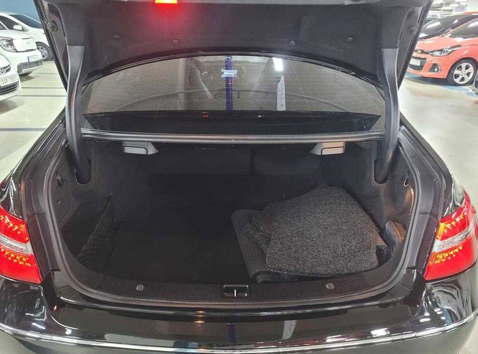 벤츠 E 클래스 E350 쿠페 사진 18