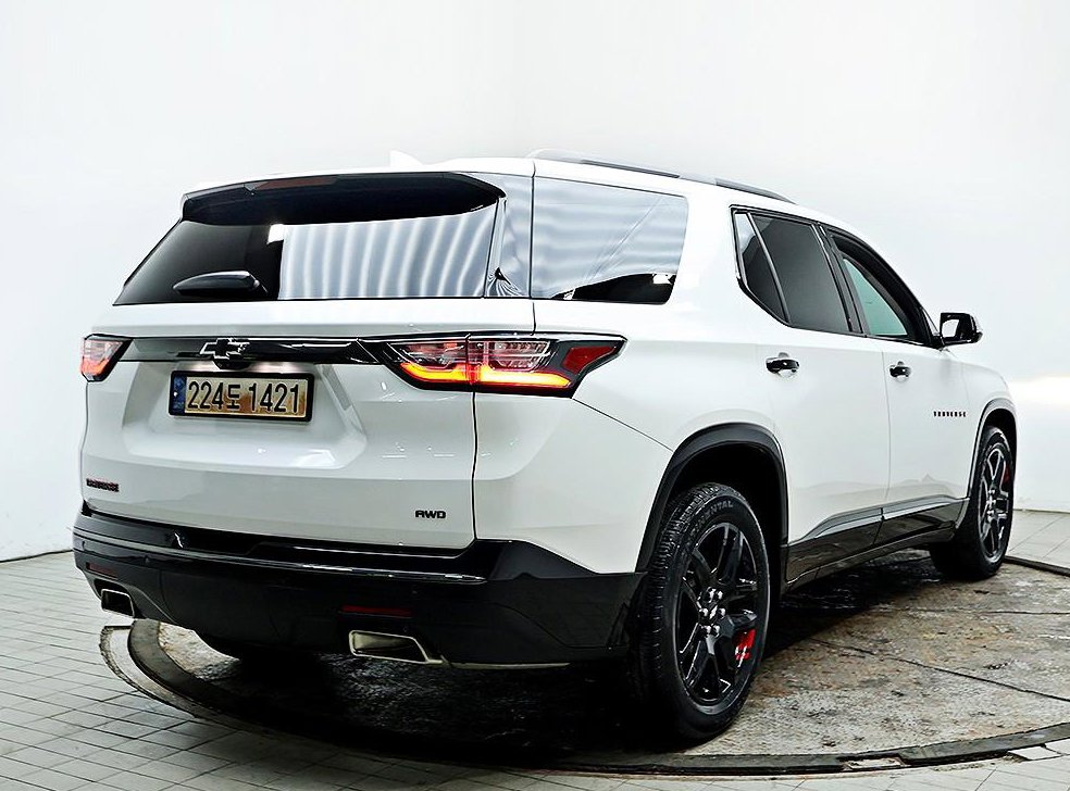 쉐보레 트래버스 3.6 AWD 레드라인 사진 4