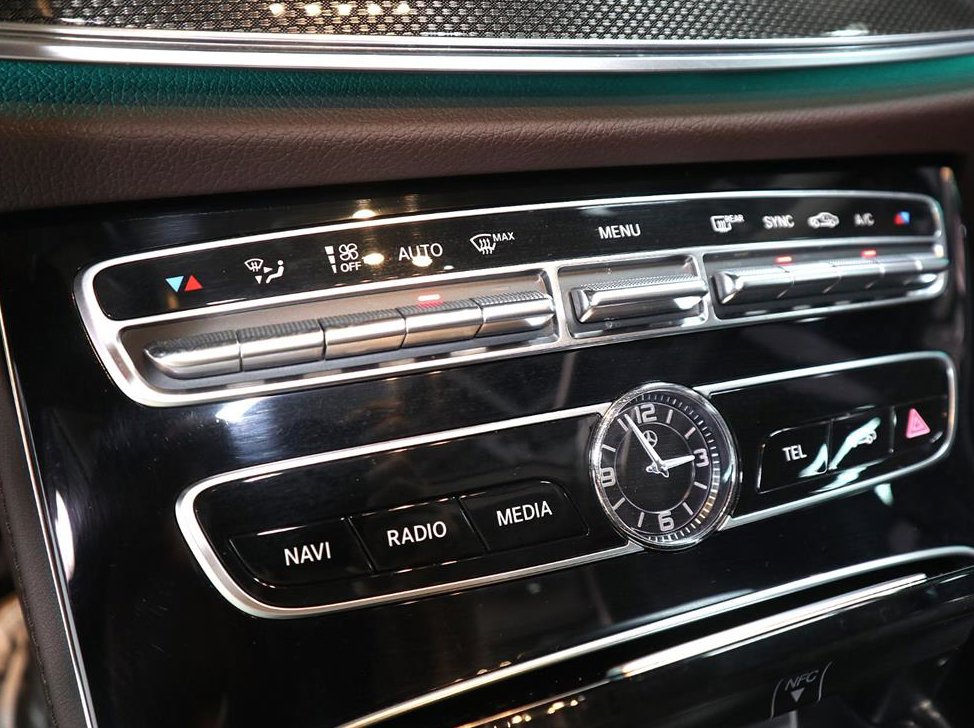 벤츠 CLS 클래스 CLS 300d AMG Line 사진 13