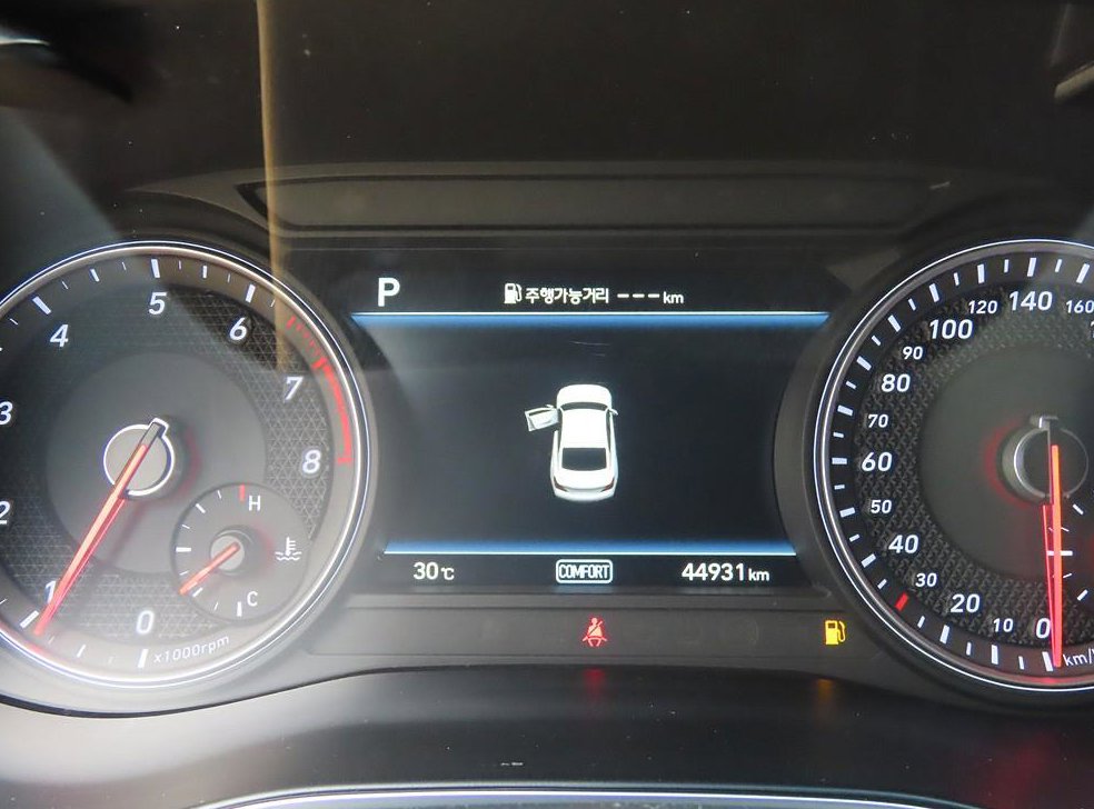 제네시스 G70 2.0T AWD 사진 12