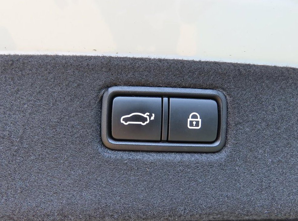 제네시스 G70 2.0T AWD 사진 18