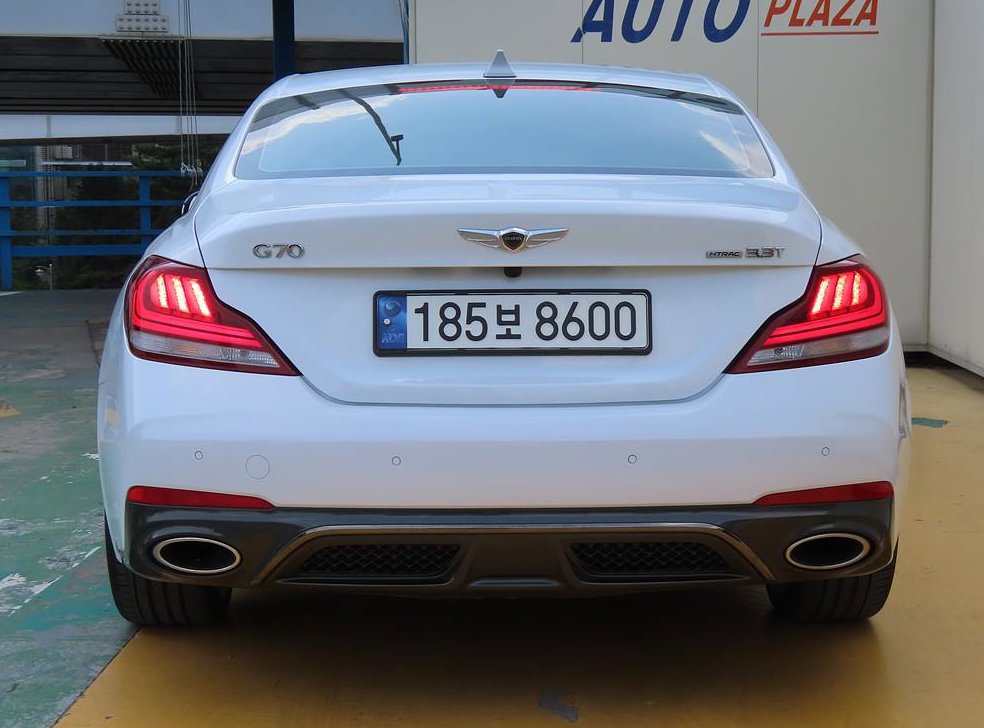 제네시스 G70 2.0T AWD 사진 4