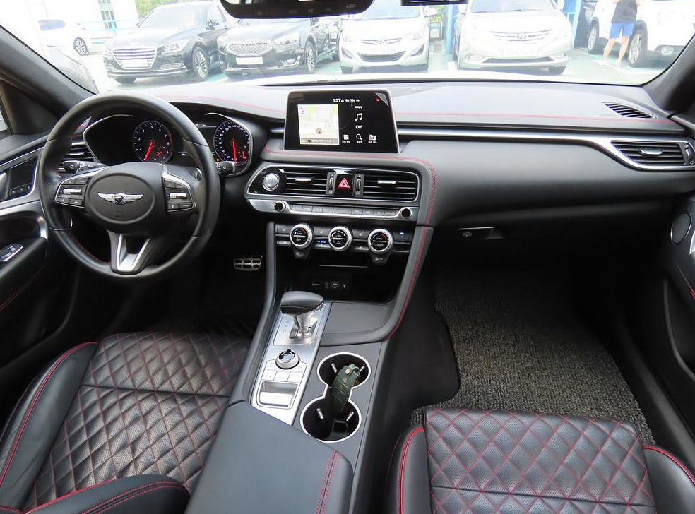 제네시스 G70 2.0T AWD 사진 5