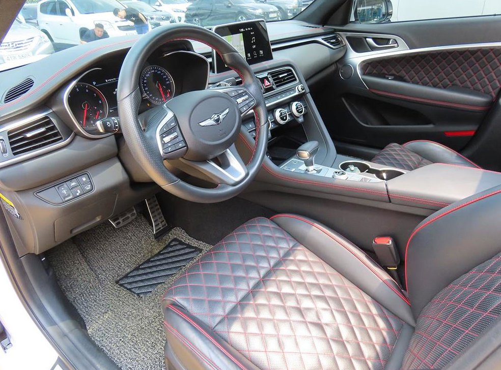 제네시스 G70 2.0T AWD 사진 6