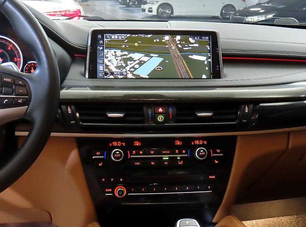 BMW X6 xDrive 30d 사진 11