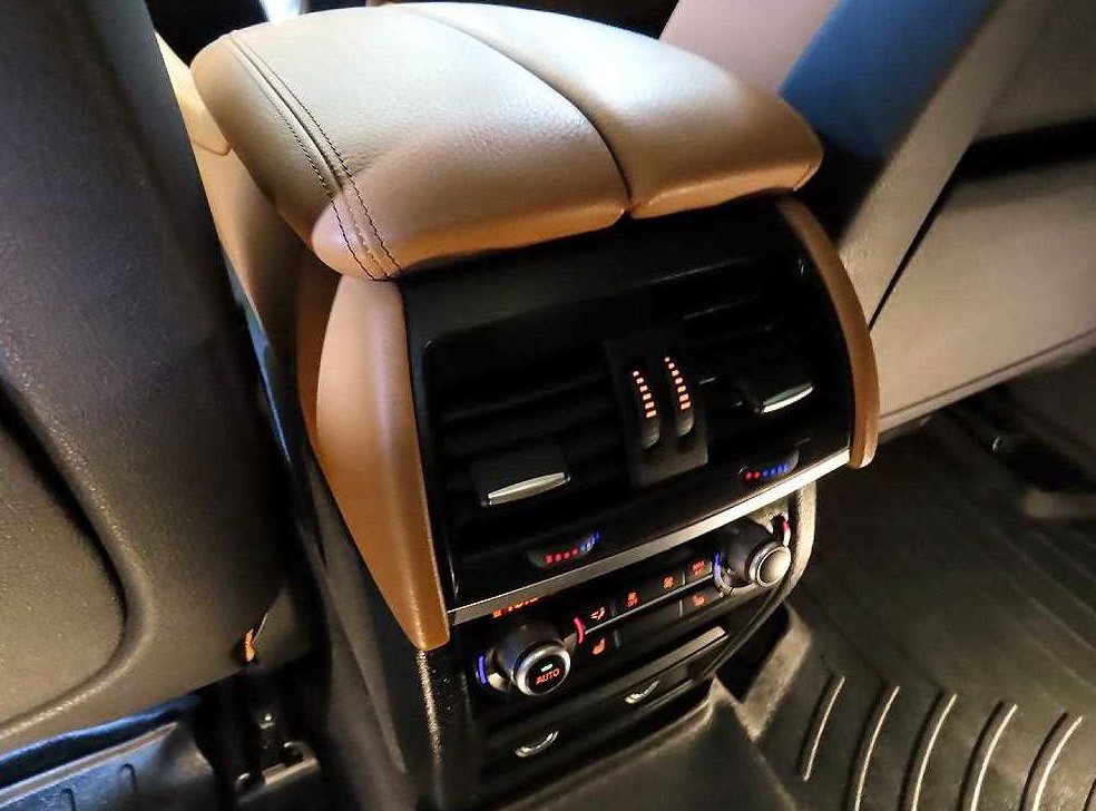 BMW X6 xDrive 30d 사진 14