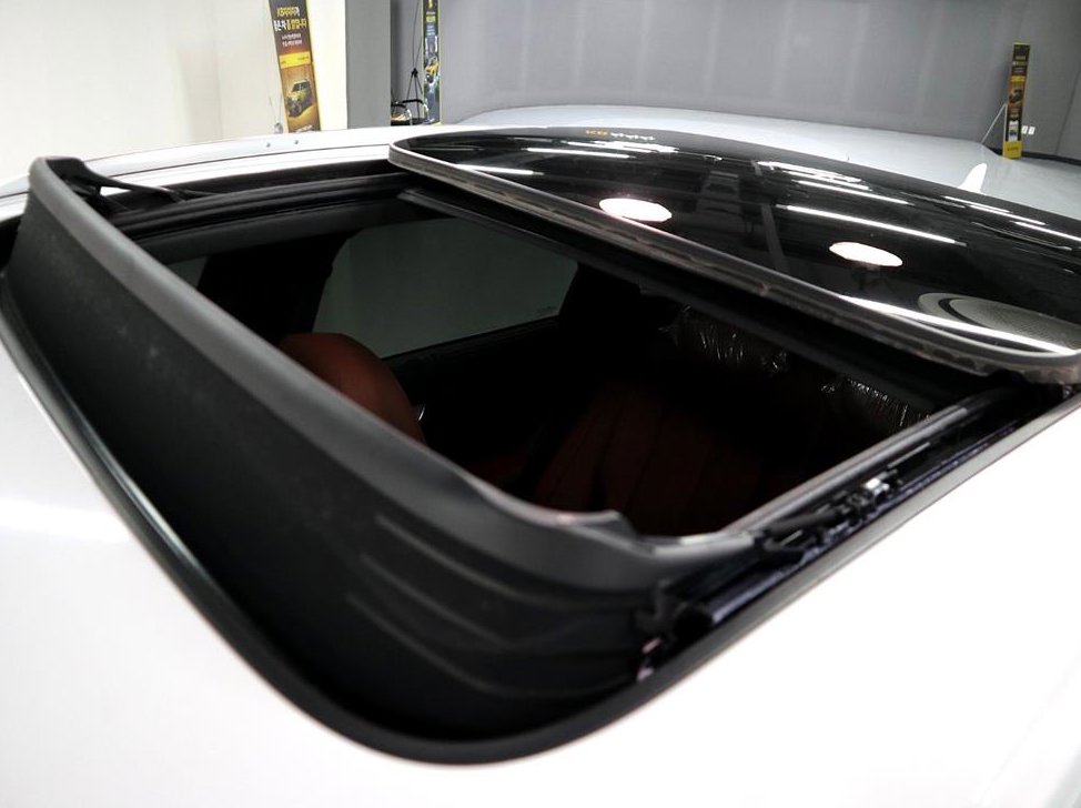 아우디 Q5 40 TDI 콰트로 프리미엄 스포트백 사진 17