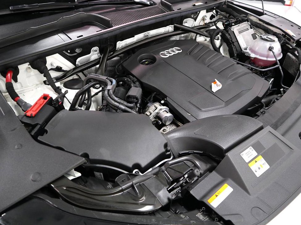 아우디 Q5 40 TDI 콰트로 프리미엄 스포트백 사진 6