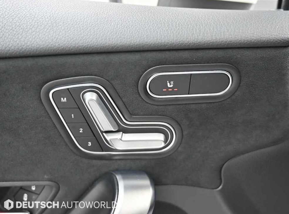 벤츠 A 클래스 A250 4MATIC 세단 사진 17
