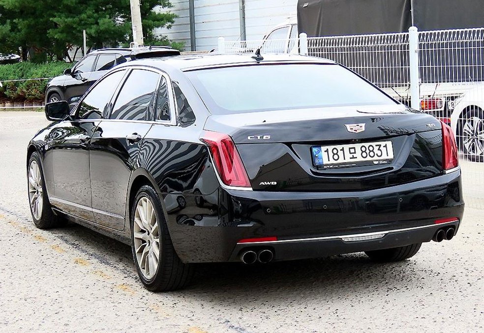 캐딜락 CT6 3.6 플래티넘 AWD 사진 3