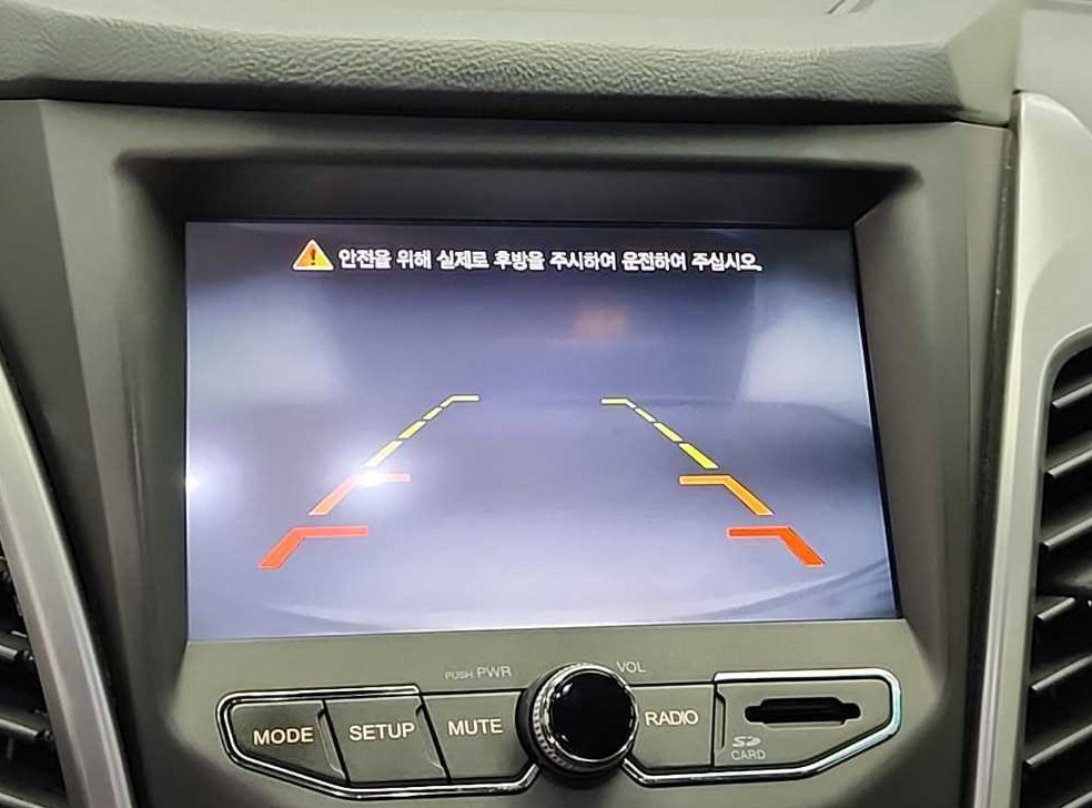 KG모빌리티(쌍용)  코란도 2WD 2.2 RX 사진 16