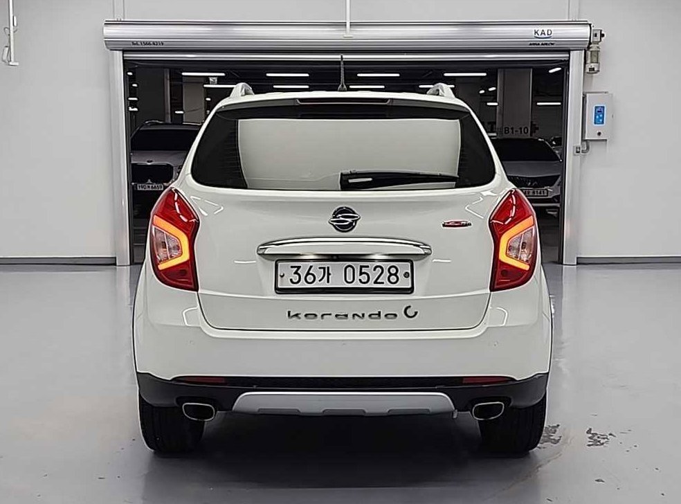 KG모빌리티(쌍용)  코란도 2WD 2.2 RX 사진 3