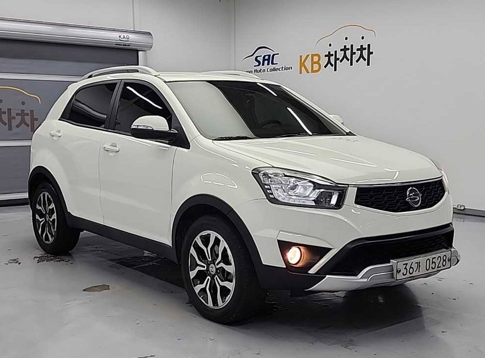 KG모빌리티(쌍용)  코란도 2WD 2.2 RX 사진 4