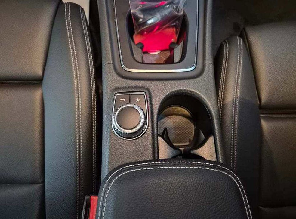 벤츠 CLA 클래스 CLA 250 4MATIC 사진 14