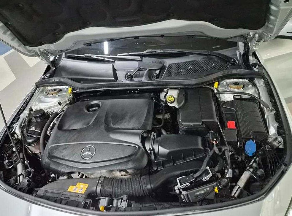 벤츠 CLA 클래스 CLA 250 4MATIC 사진 19