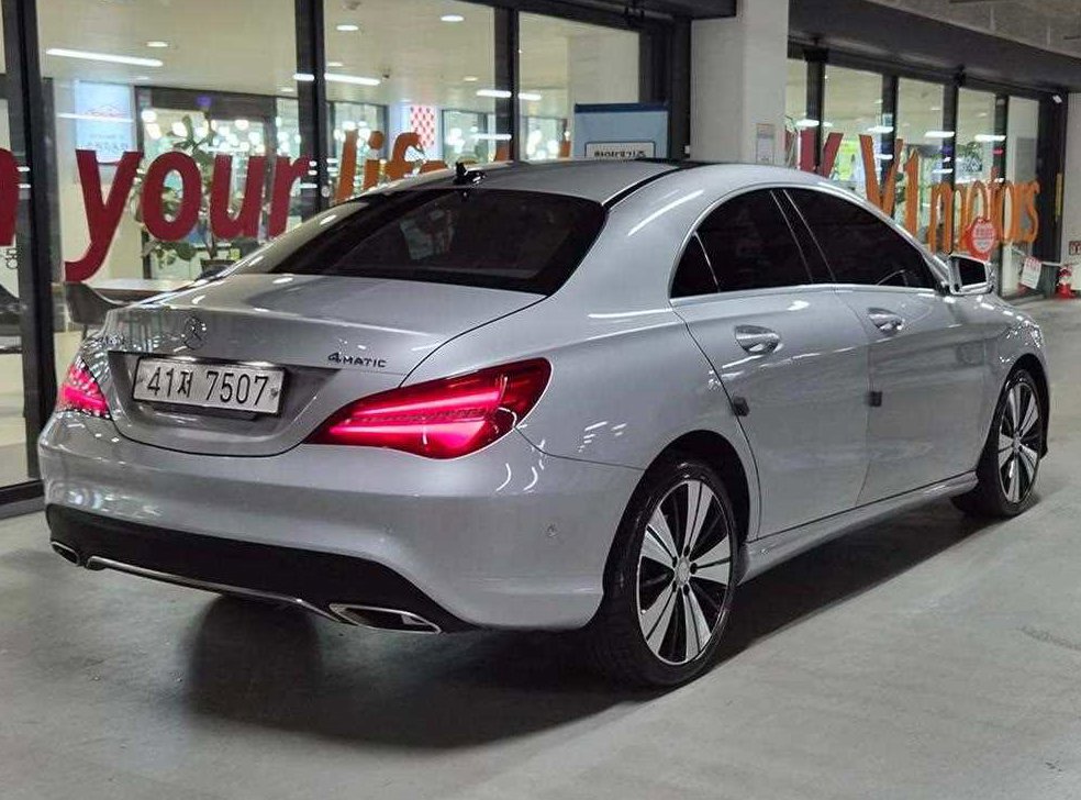 벤츠 CLA 클래스 CLA 250 4MATIC 사진 4