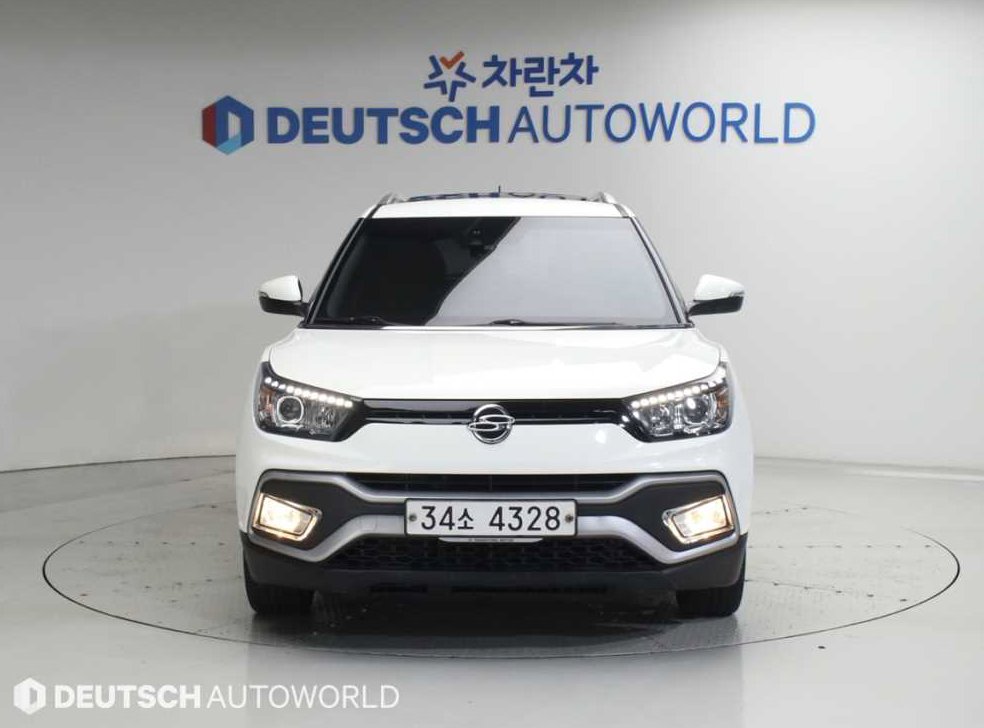 KG모빌리티(쌍용)  티볼리 2WD 디젤 1.6 IX 사진 3