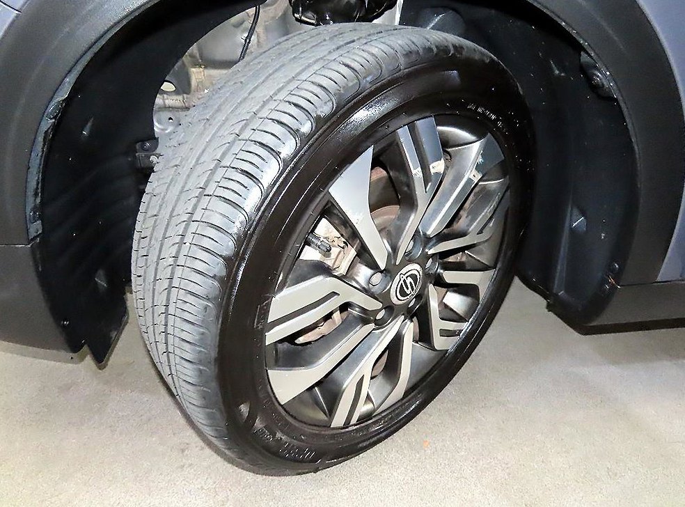 KG모빌리티(쌍용)  티볼리 2WD 디젤 VX 사진 19