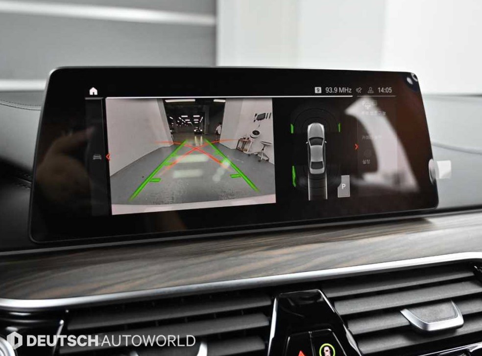 BMW 5시리즈 520i M 스포츠 사진 15
