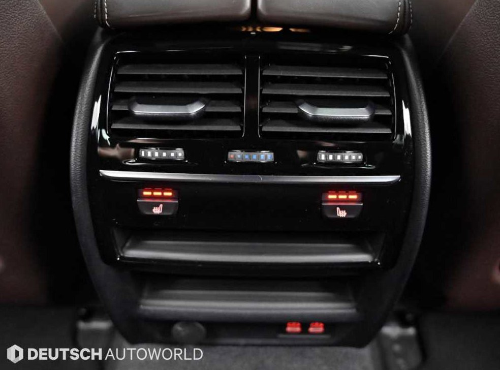 BMW 5시리즈 520i M 스포츠 사진 16