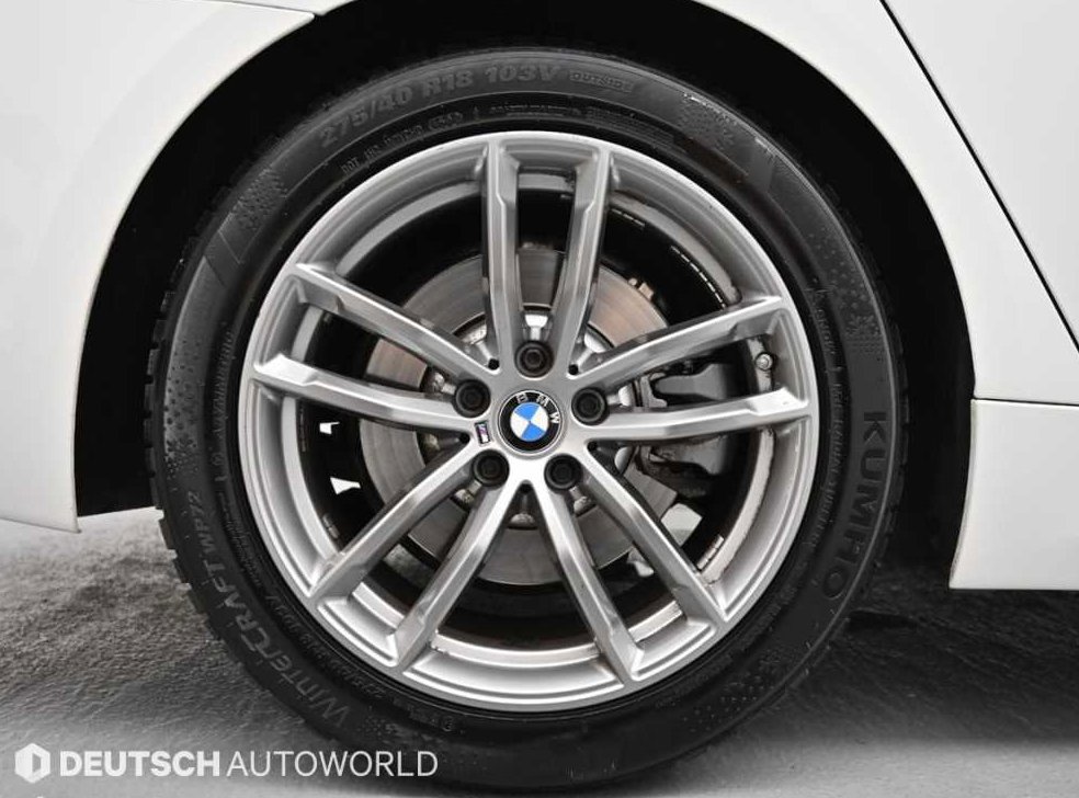 BMW 5시리즈 520i M 스포츠 사진 5