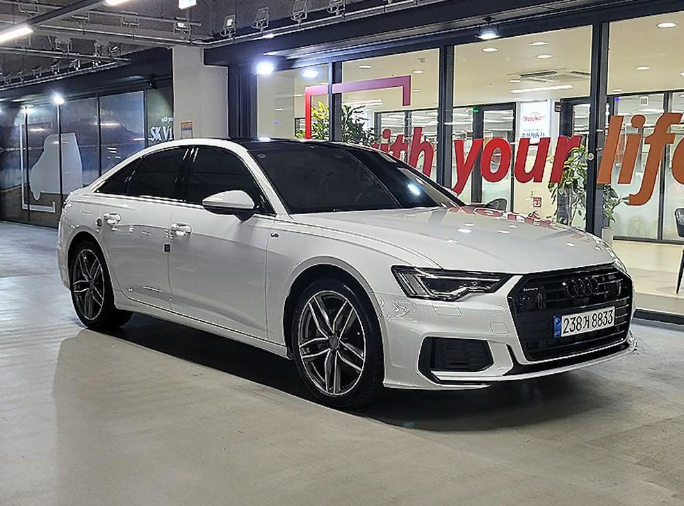 아우디 A6 45 TFSI 콰트로 프리미엄