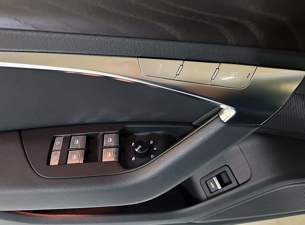 아우디 A6 45 TFSI 콰트로 프리미엄 사진 13