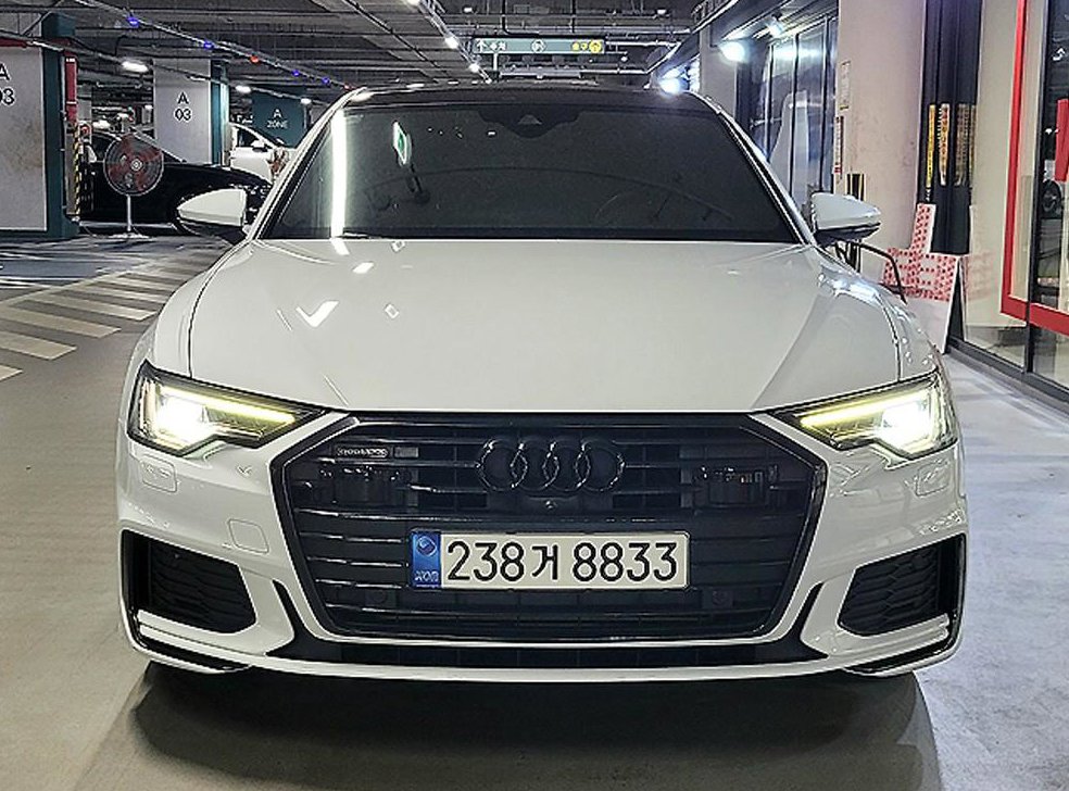 아우디 A6 45 TFSI 콰트로 프리미엄 사진 2