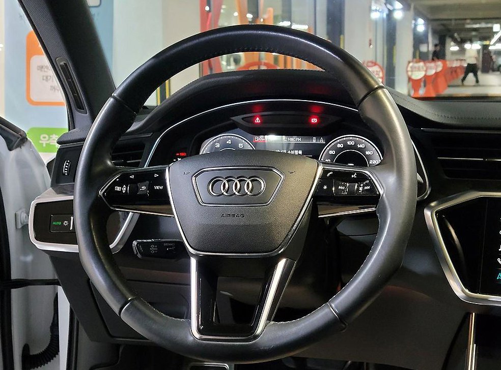 아우디 A6 45 TFSI 콰트로 프리미엄 사진 9