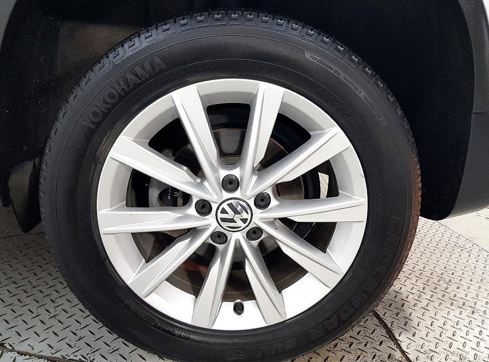폭스바겐 티구안 2.0 TDI 컴포트 사진 20